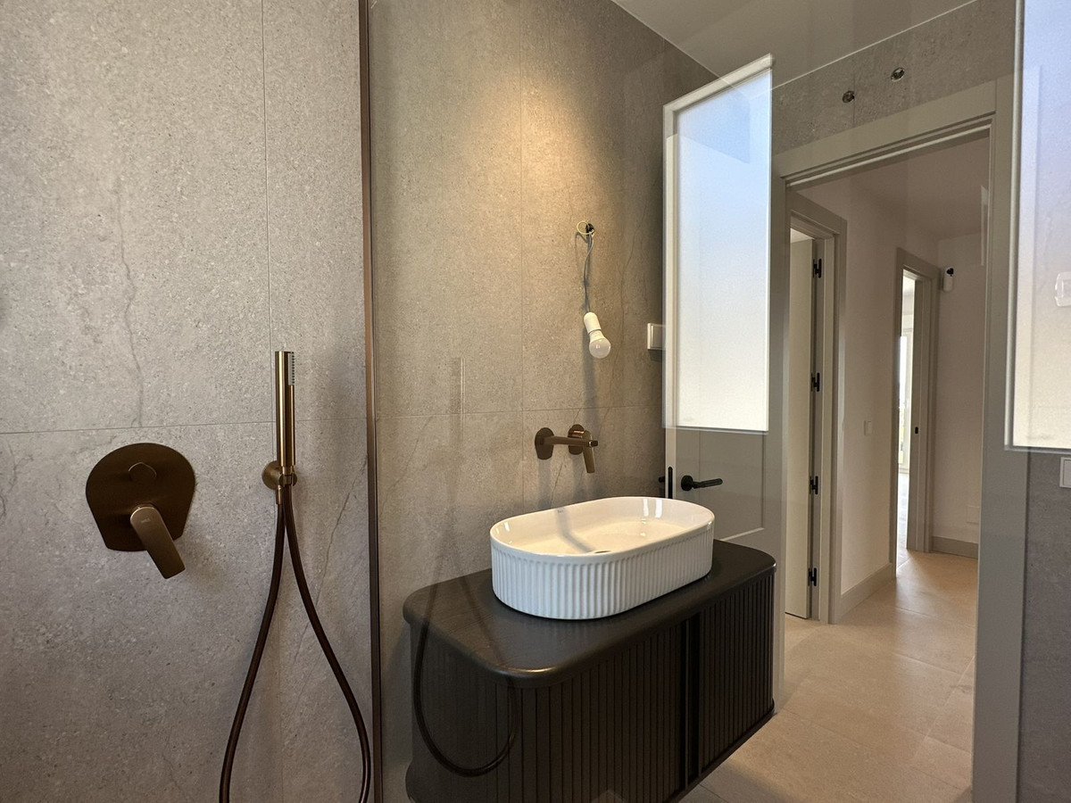 Huis te koop in Torrequebrada | 4 slaapkamers H5364121