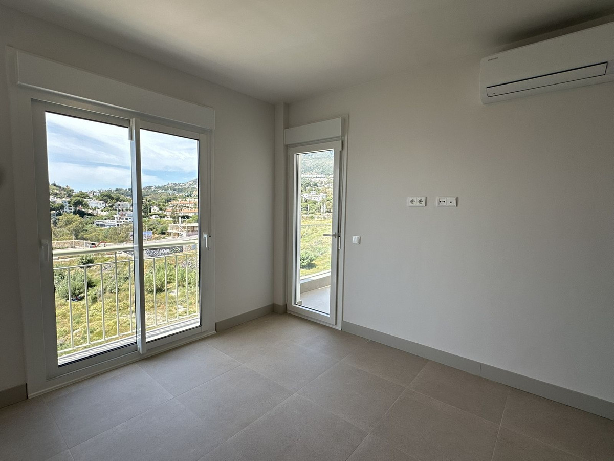 Huis te koop in Torrequebrada | 4 slaapkamers H5364121