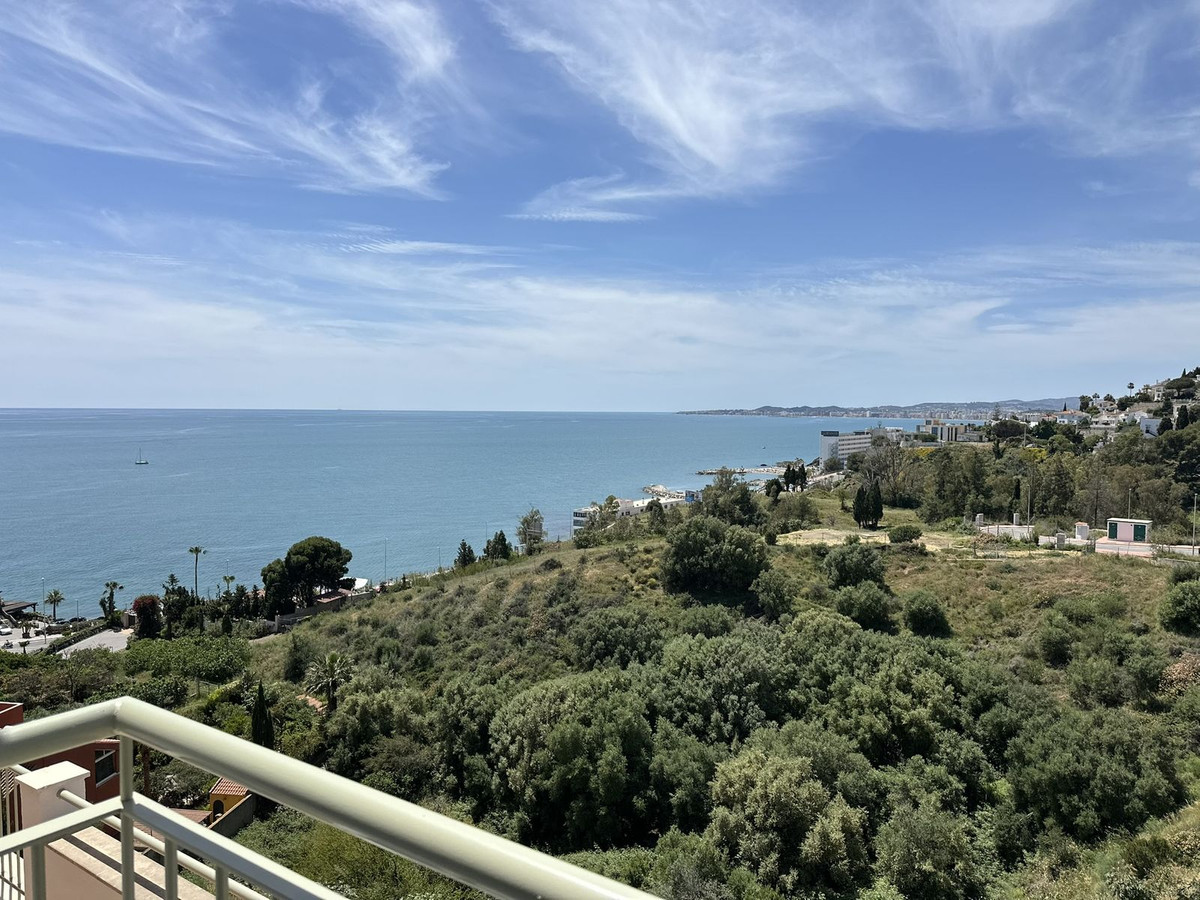 Huis te koop in Torrequebrada | 4 slaapkamers H5364121