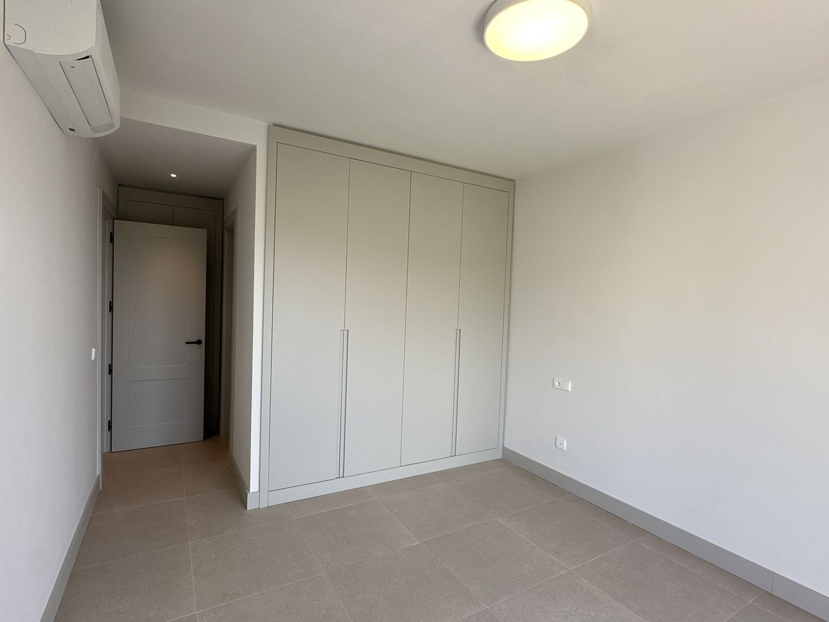Huis te koop in Torrequebrada | 4 slaapkamers H5364121