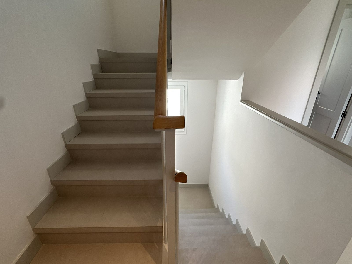 Huis te koop in Torrequebrada | 4 slaapkamers H5364121