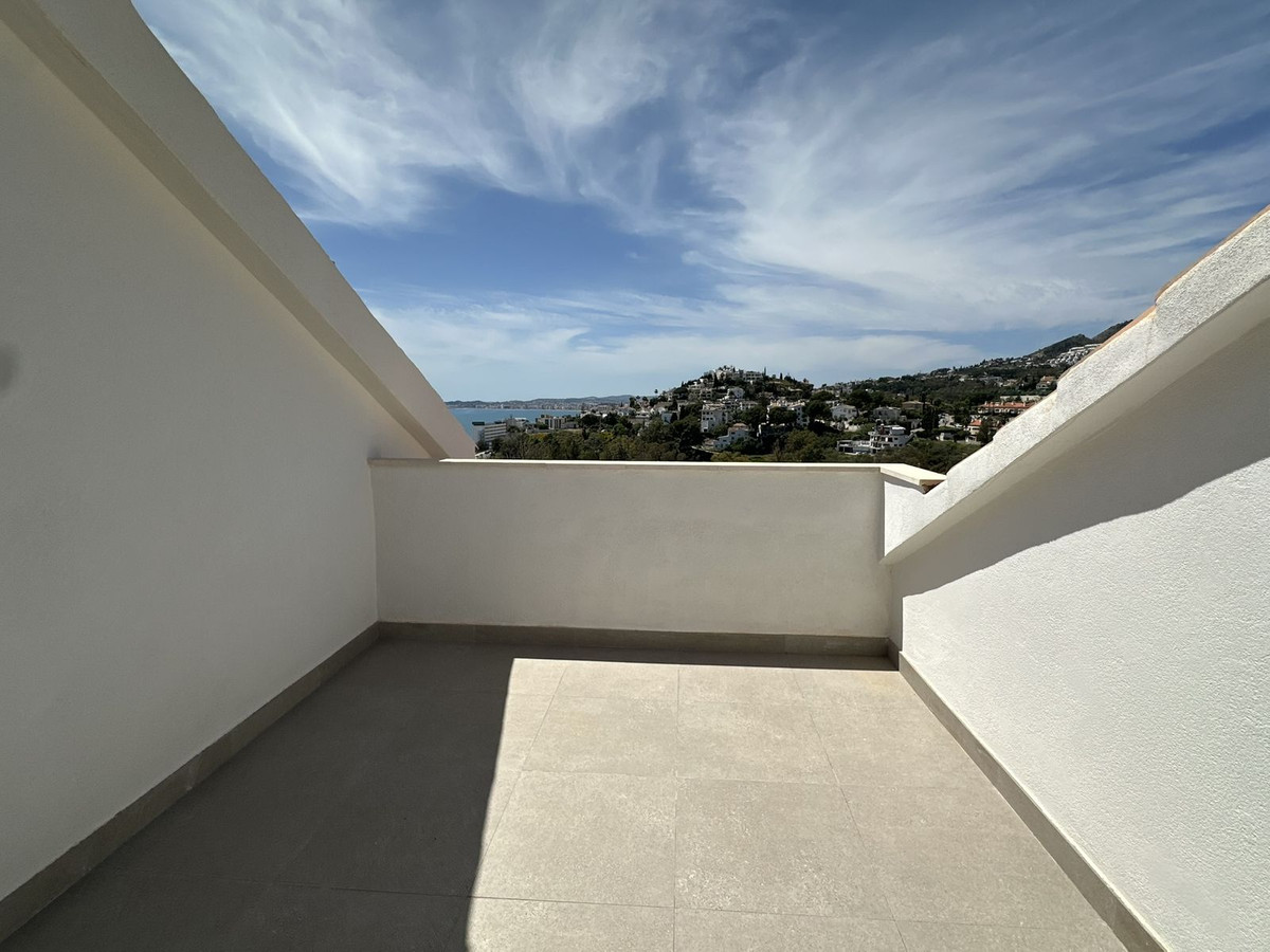 Huis te koop in Torrequebrada | 4 slaapkamers H5364121