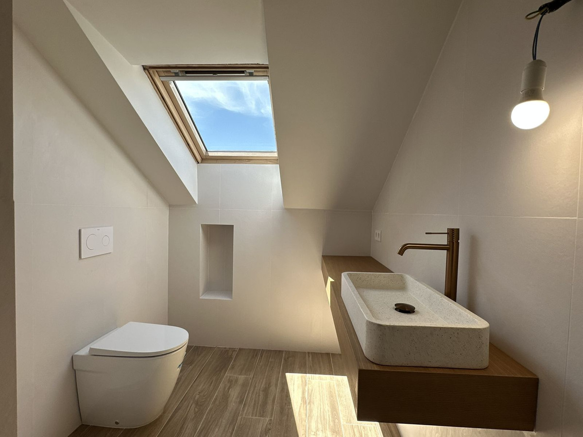 Huis te koop in Torrequebrada | 4 slaapkamers H5364121