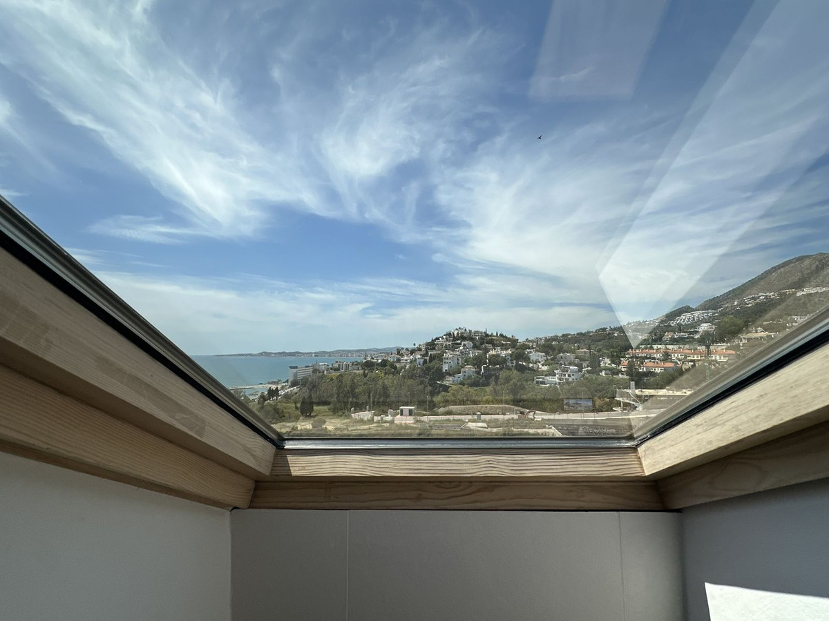 Huis te koop in Torrequebrada | 4 slaapkamers H5364121