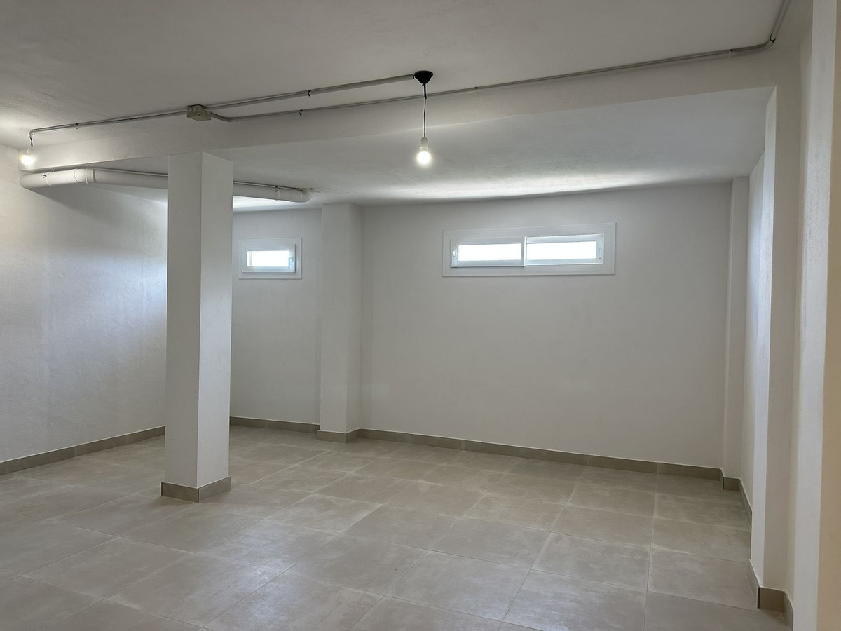 Huis te koop in Torrequebrada | 4 slaapkamers H5364121