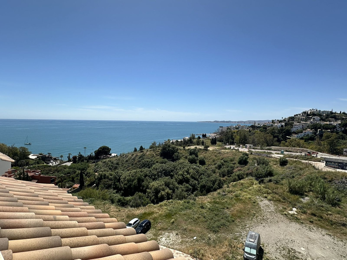 Property main view 80