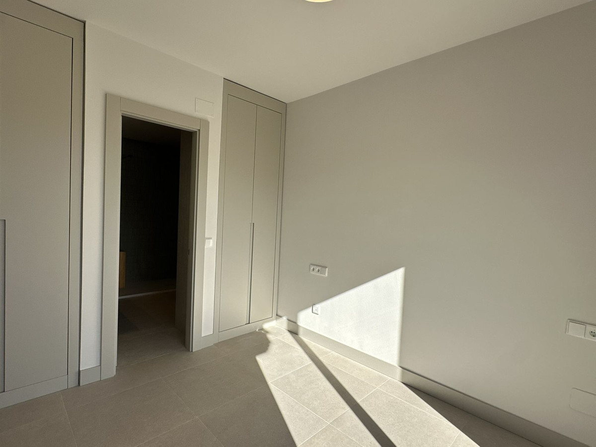 Property main view 44