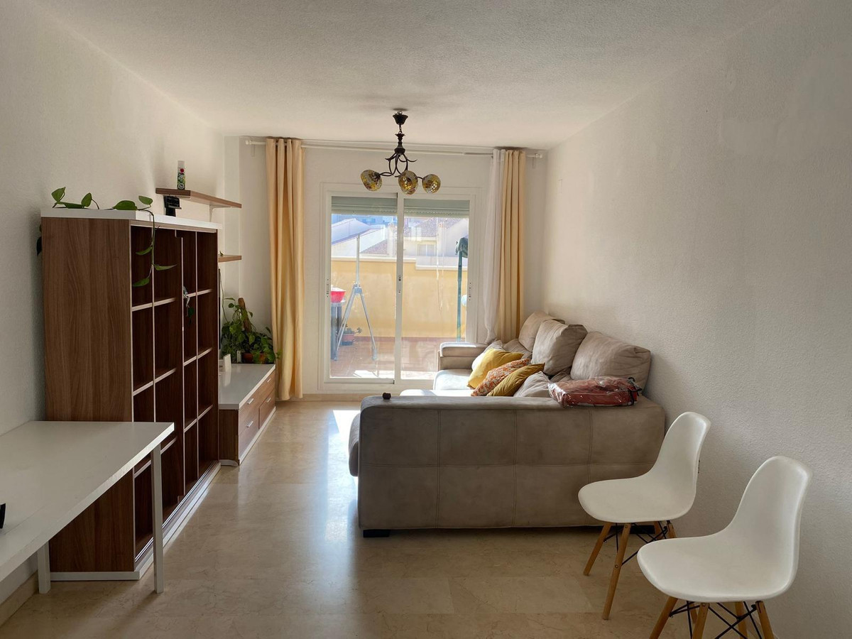 Appartement te koop in Torrequebrada | 2 slaapkamers H5383543
