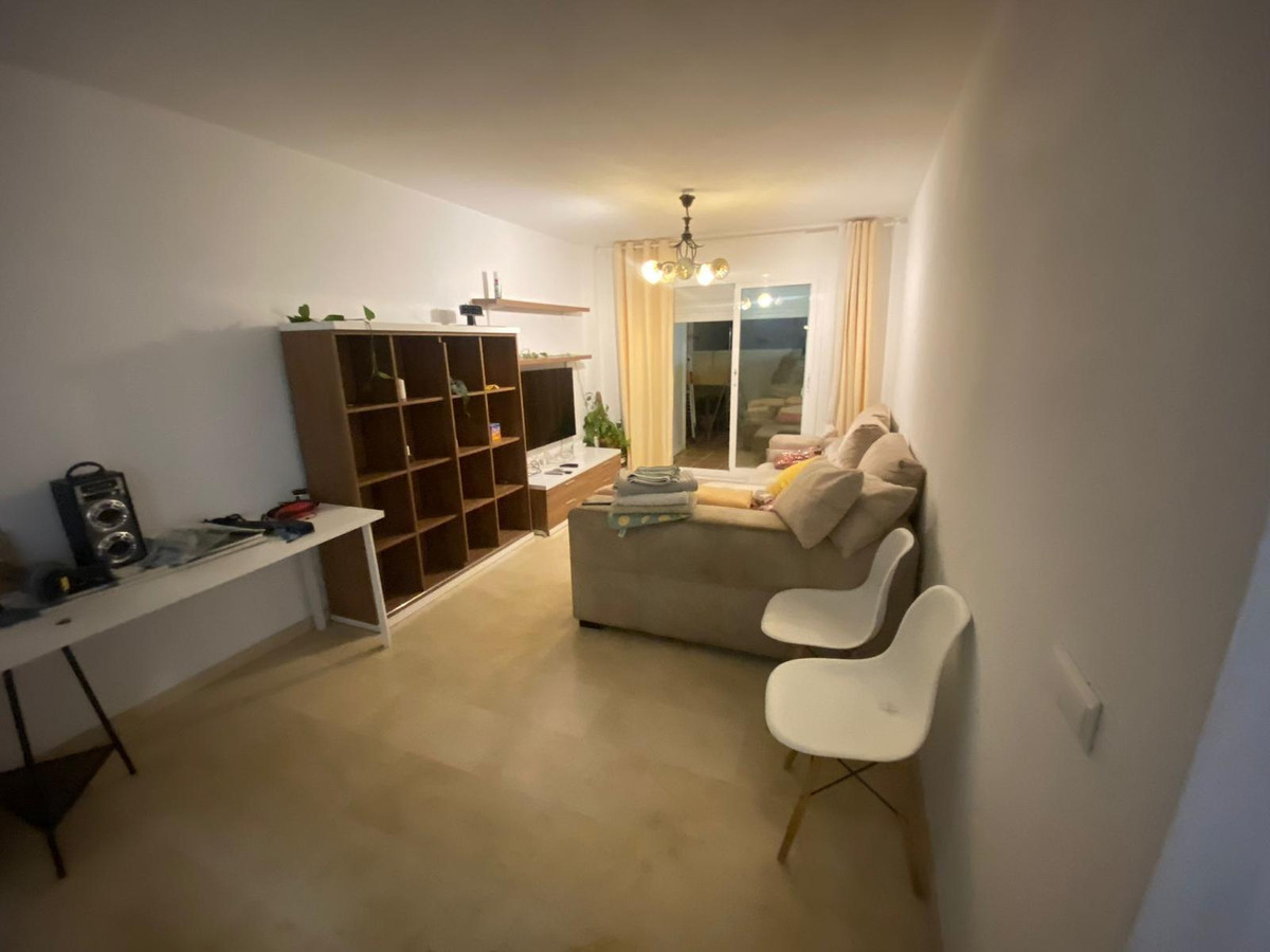 Appartement te koop in Torrequebrada | 2 slaapkamers H5383543