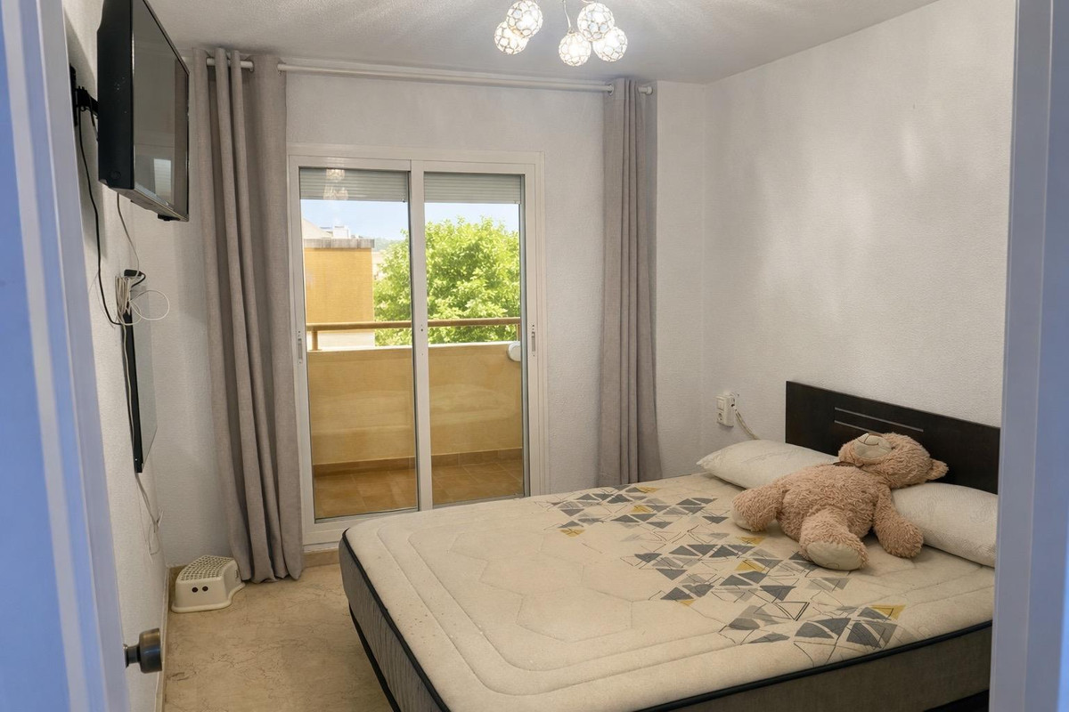 Appartement te koop in Torrequebrada | 2 slaapkamers H5383543