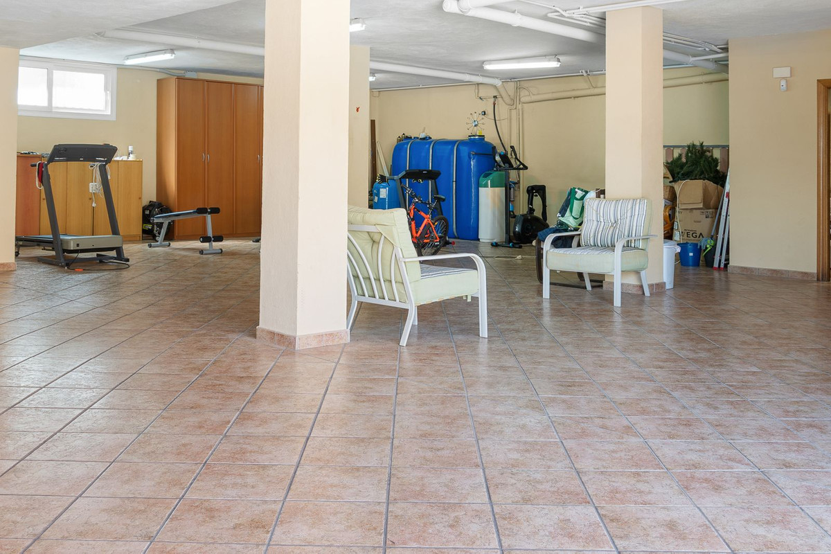 Property main view 60