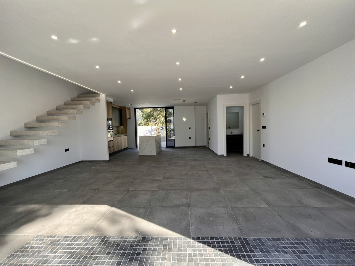 Property main view 27