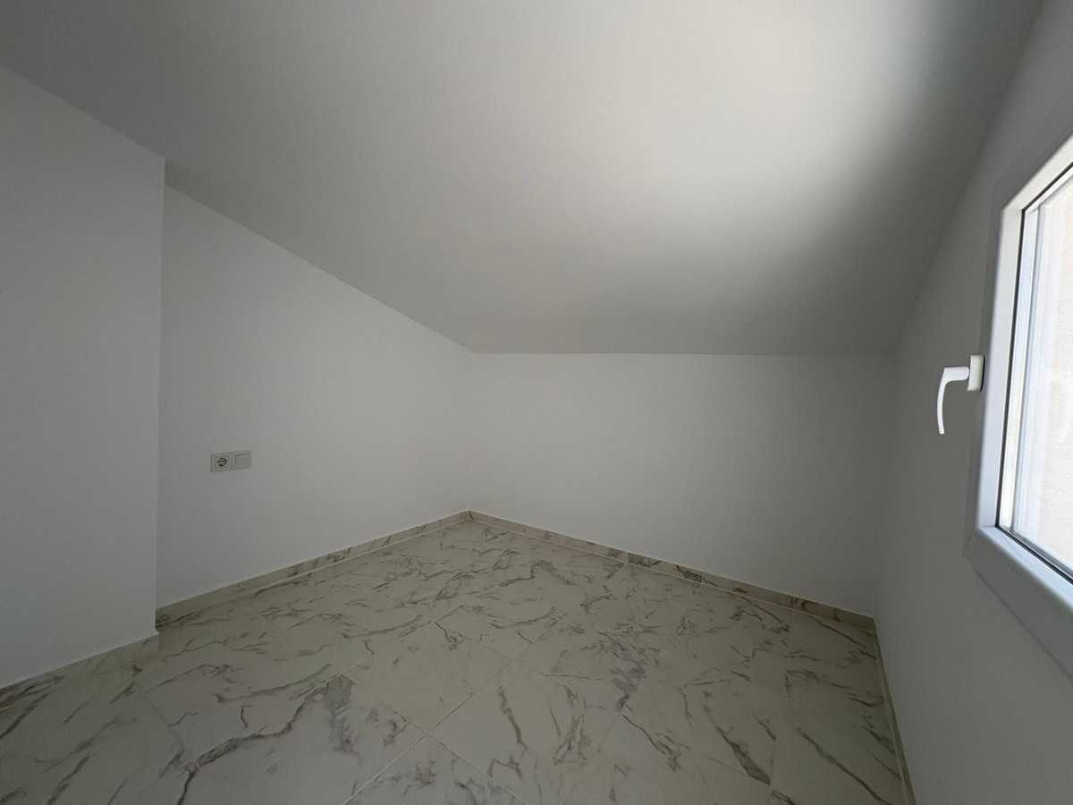 Property main view 25