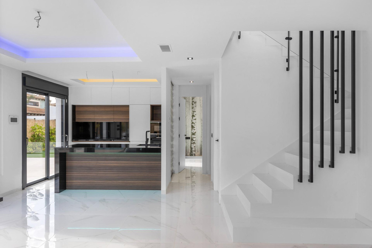 Property main view 40