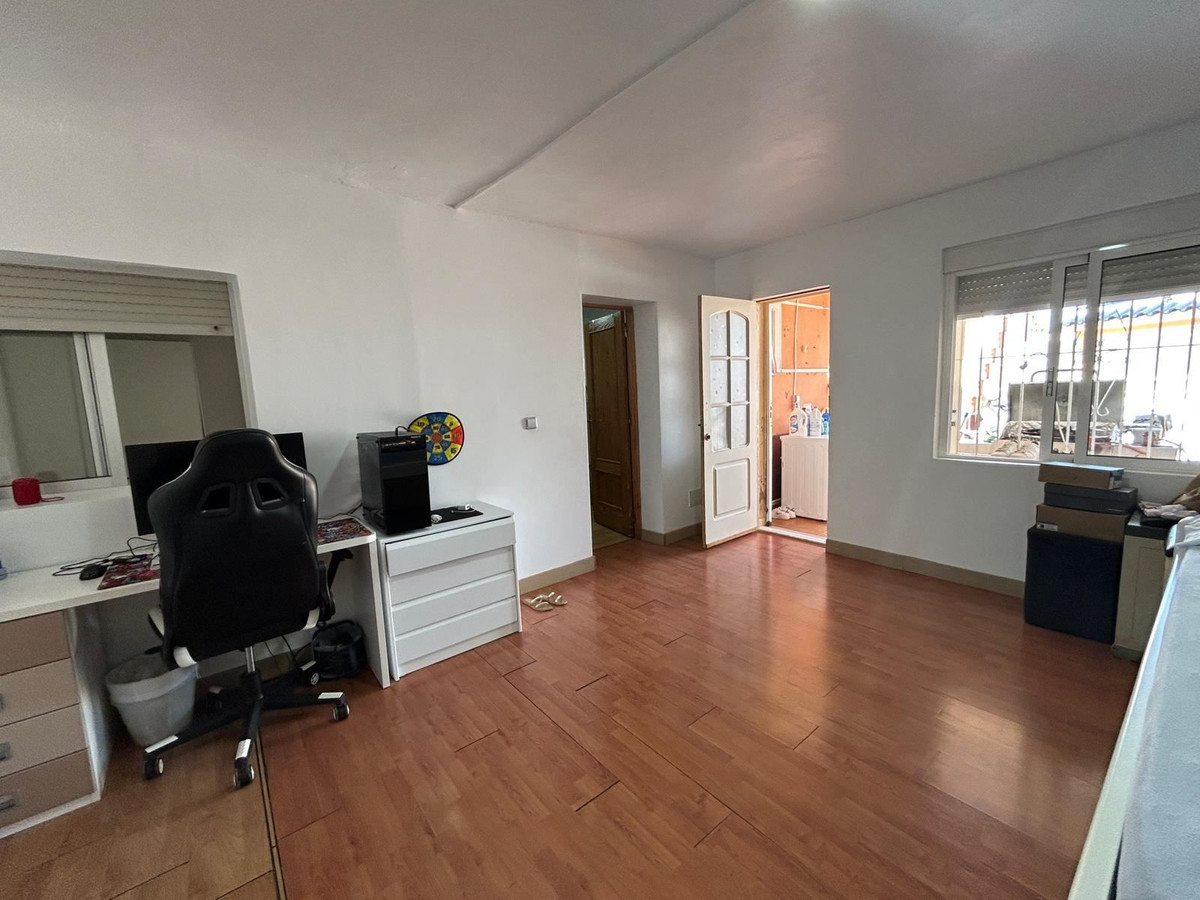 Property main view 32