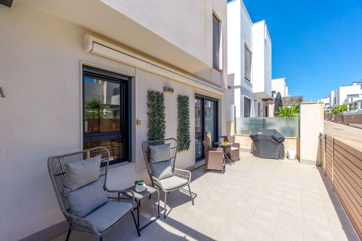 Property main view 33