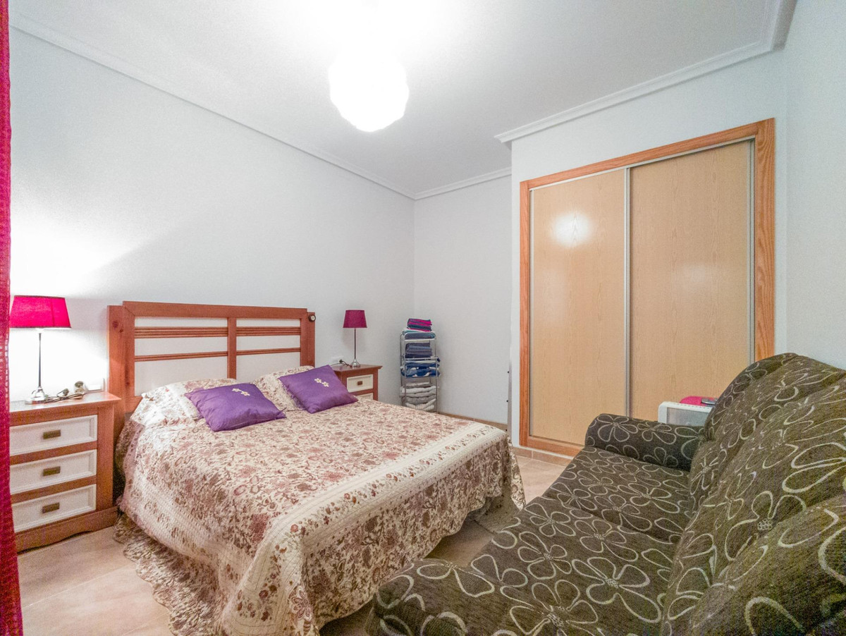 Appartement te koop in Torrevieja | 2 slaapkamers H5286739