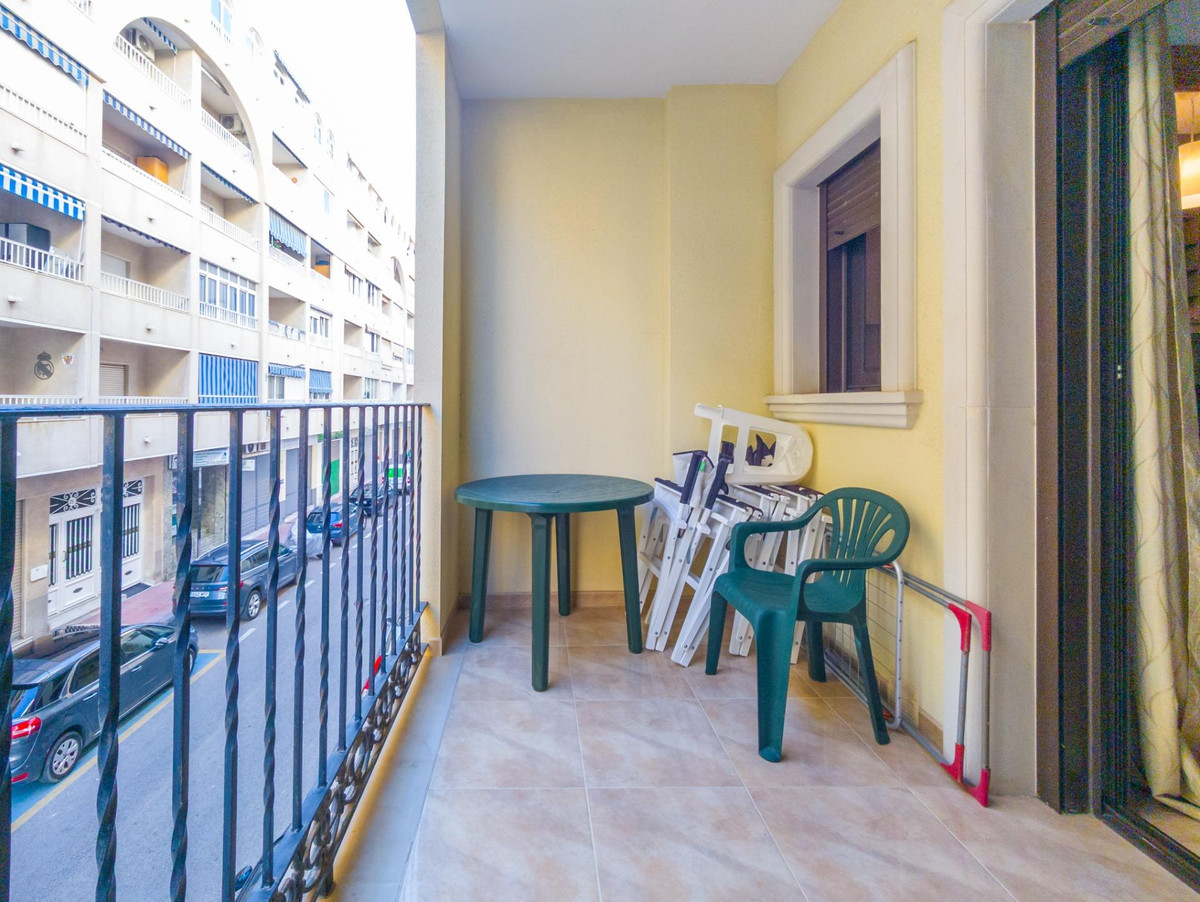 Appartement te koop in Torrevieja | 2 slaapkamers H5286739