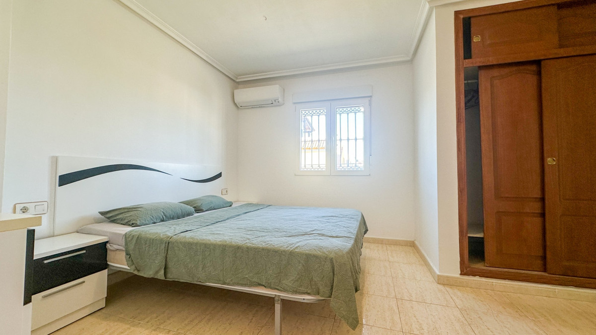 Huis te koop in Torrevieja | 2 slaapkamers H5302687