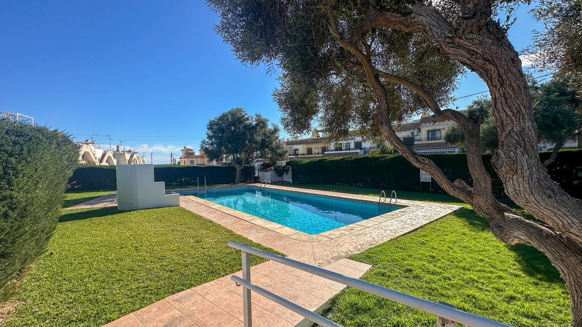 Huis te koop in Torrevieja | 2 slaapkamers H5302687