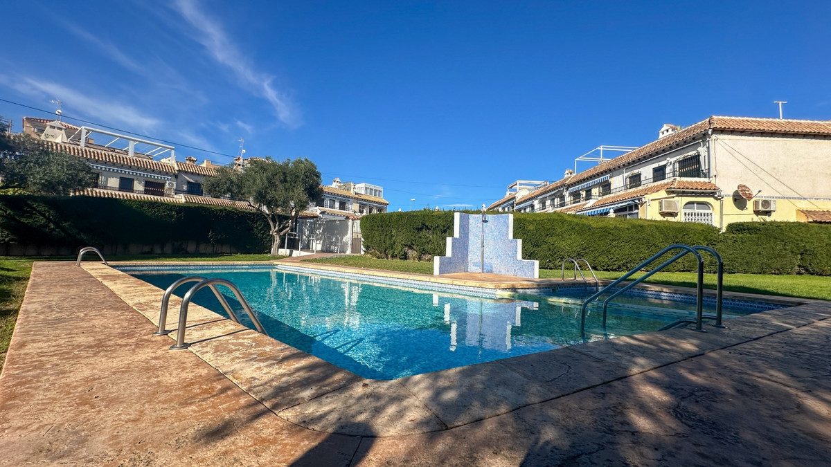 Huis te koop in Torrevieja | 2 slaapkamers H5302687