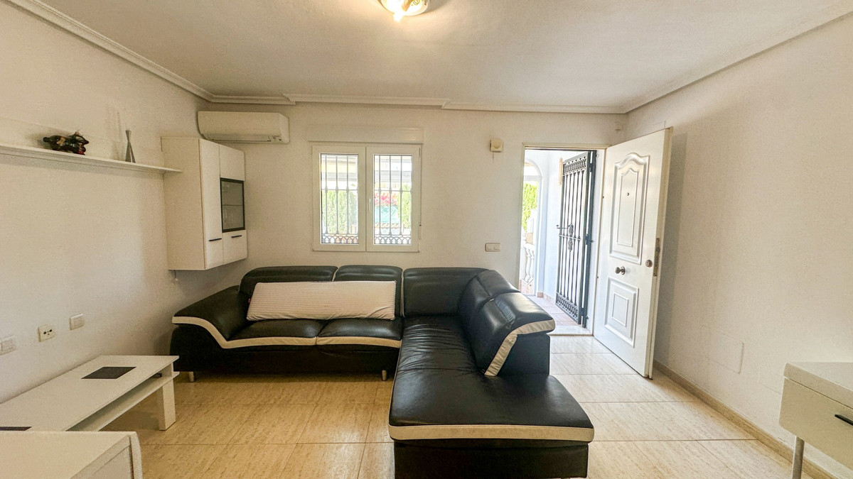 Huis te koop in Torrevieja | 2 slaapkamers H5302687