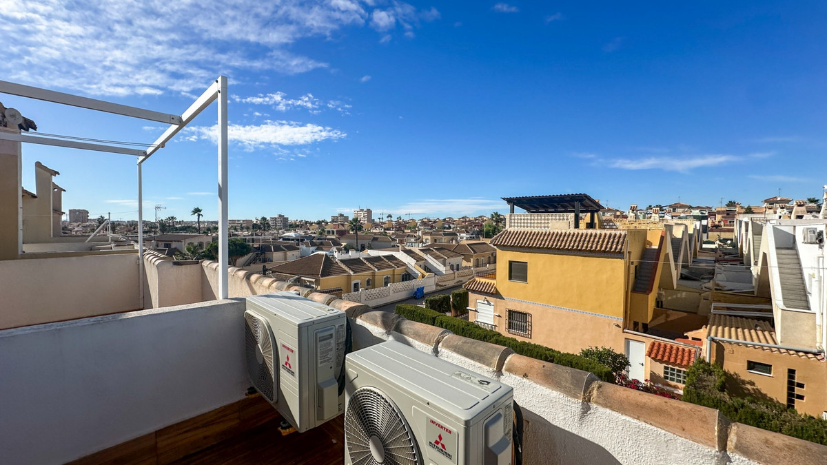 Huis te koop in Torrevieja | 2 slaapkamers H5302687