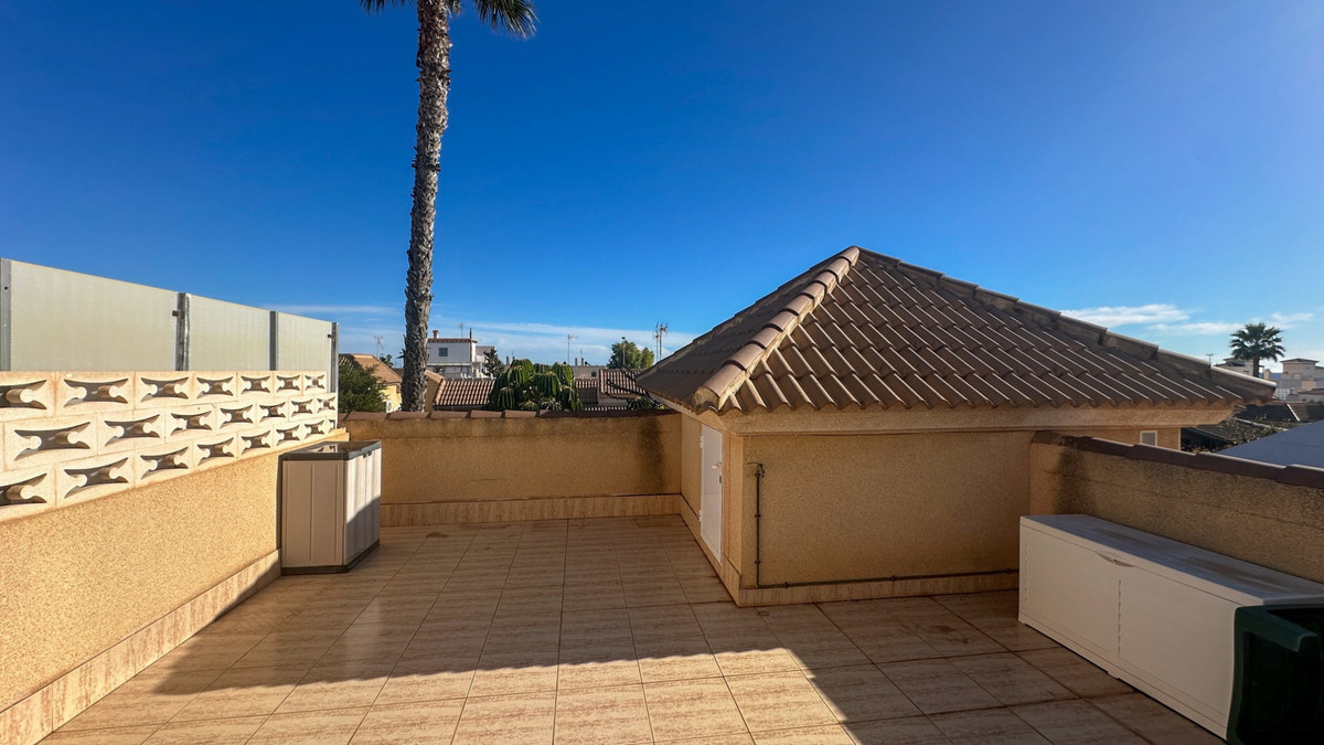 Huis te koop in Torrevieja | 2 slaapkamers H5302690