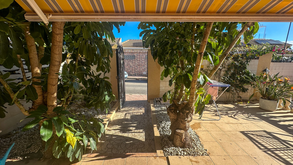 Huis te koop in Torrevieja | 2 slaapkamers H5302690