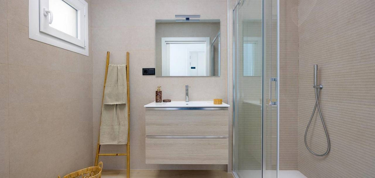 Huis te koop in Torrevieja | 3 slaapkamers H5308360