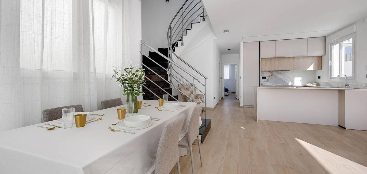 Huis te koop in Torrevieja | 3 slaapkamers H5308360