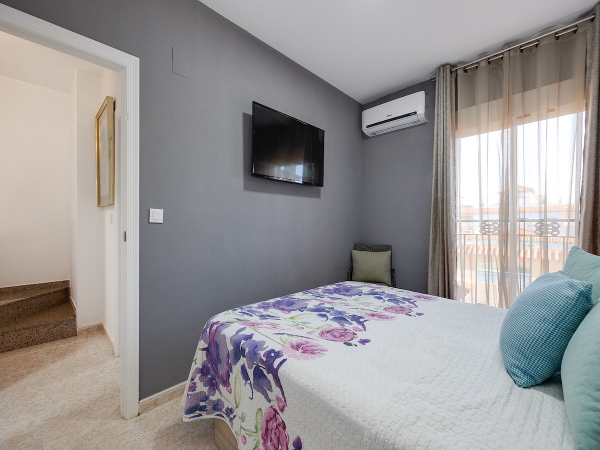 Huis te koop in Torrevieja | 2 slaapkamers H5310394