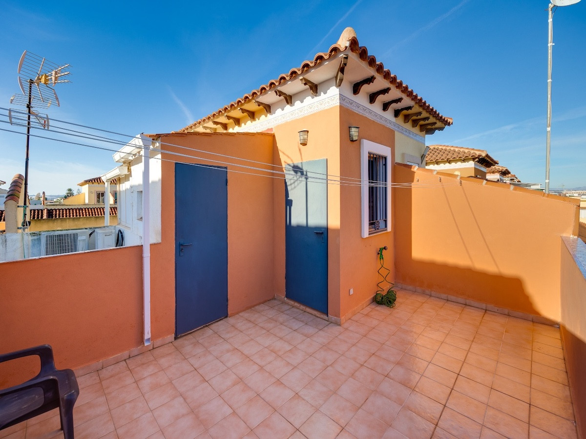 Huis te koop in Torrevieja | 2 slaapkamers H5310394