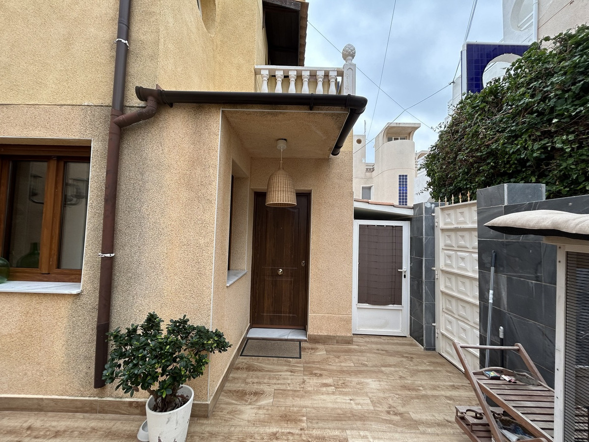 Huis te koop in Torrevieja | 2 slaapkamers H5319064