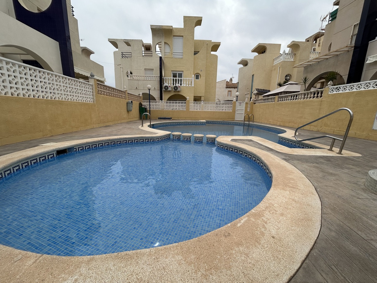 Huis te koop in Torrevieja | 2 slaapkamers H5319064