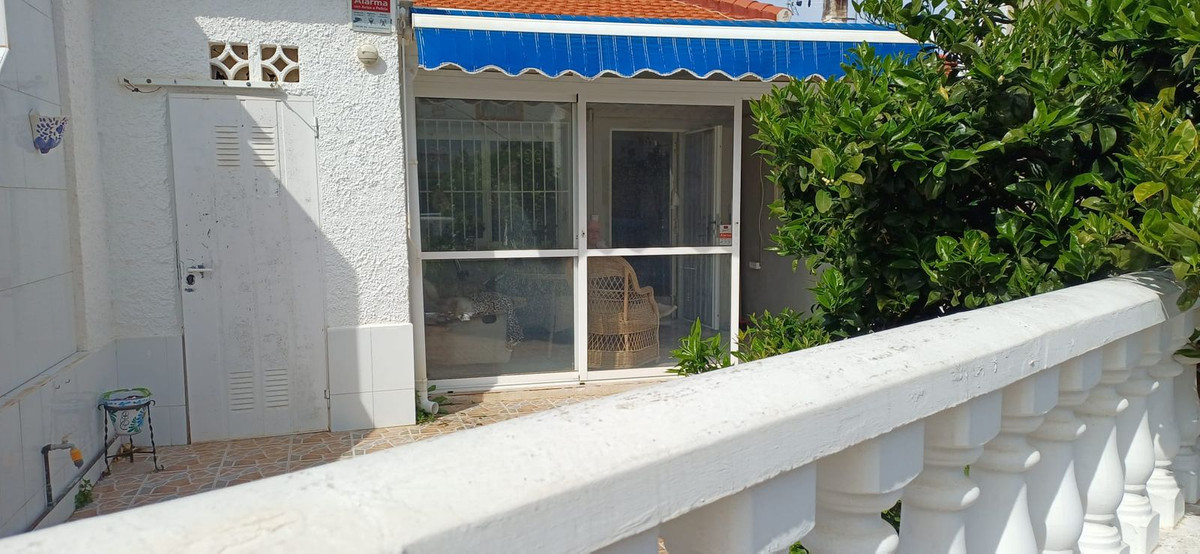 Bungalow te koop in Torrevieja | 1 slaapkamers H5329921