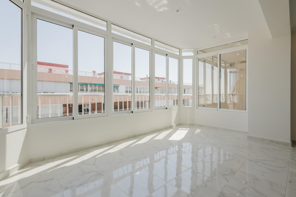 Penthouse te koop in Torrevieja | 3 slaapkamers H5330131
