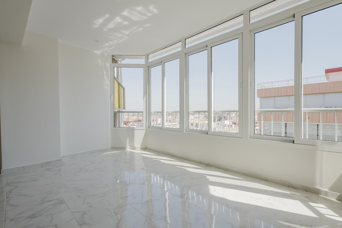 Penthouse te koop in Torrevieja | 3 slaapkamers H5330131
