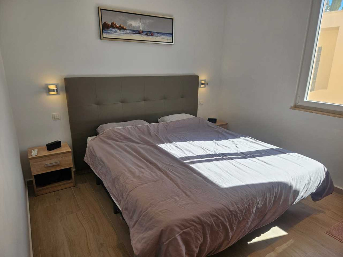 Huis te koop in Torrevieja | 4 slaapkamers H5342500