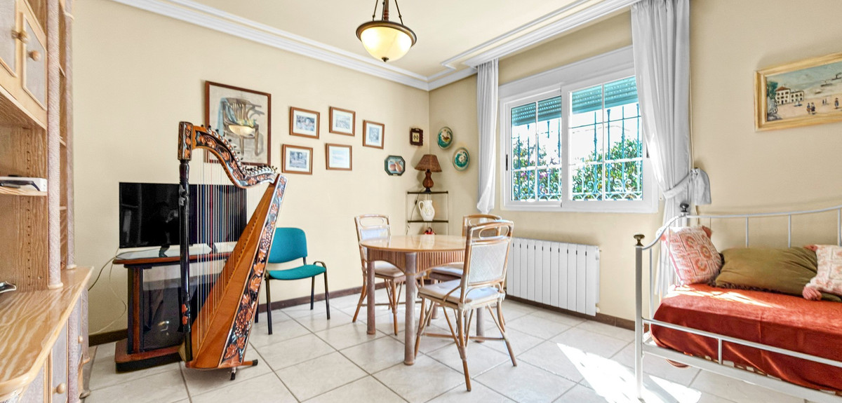 Huis te koop in Torrevieja | 5 slaapkamers H5343829