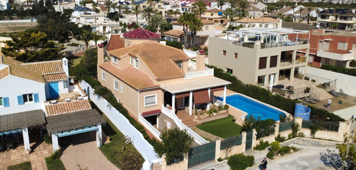 Huis te koop in Torrevieja | 5 slaapkamers H5343829