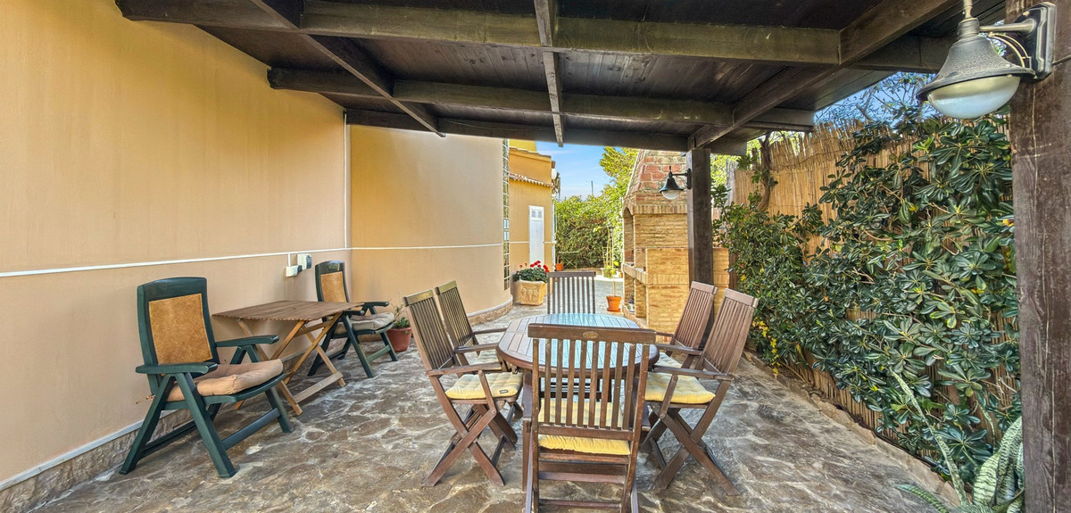 Huis te koop in Torrevieja | 5 slaapkamers H5343829