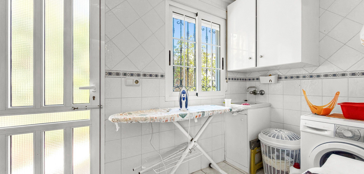 Huis te koop in Torrevieja | 5 slaapkamers H5343829