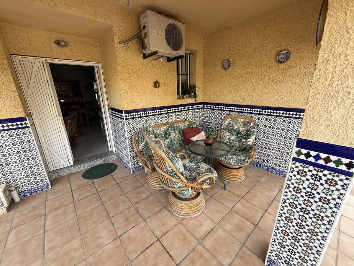 Huis te koop in Torrevieja | 6 slaapkamers H5347210