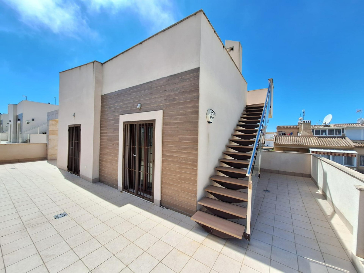 Huis te koop in Torrevieja | 2 slaapkamers H5361586