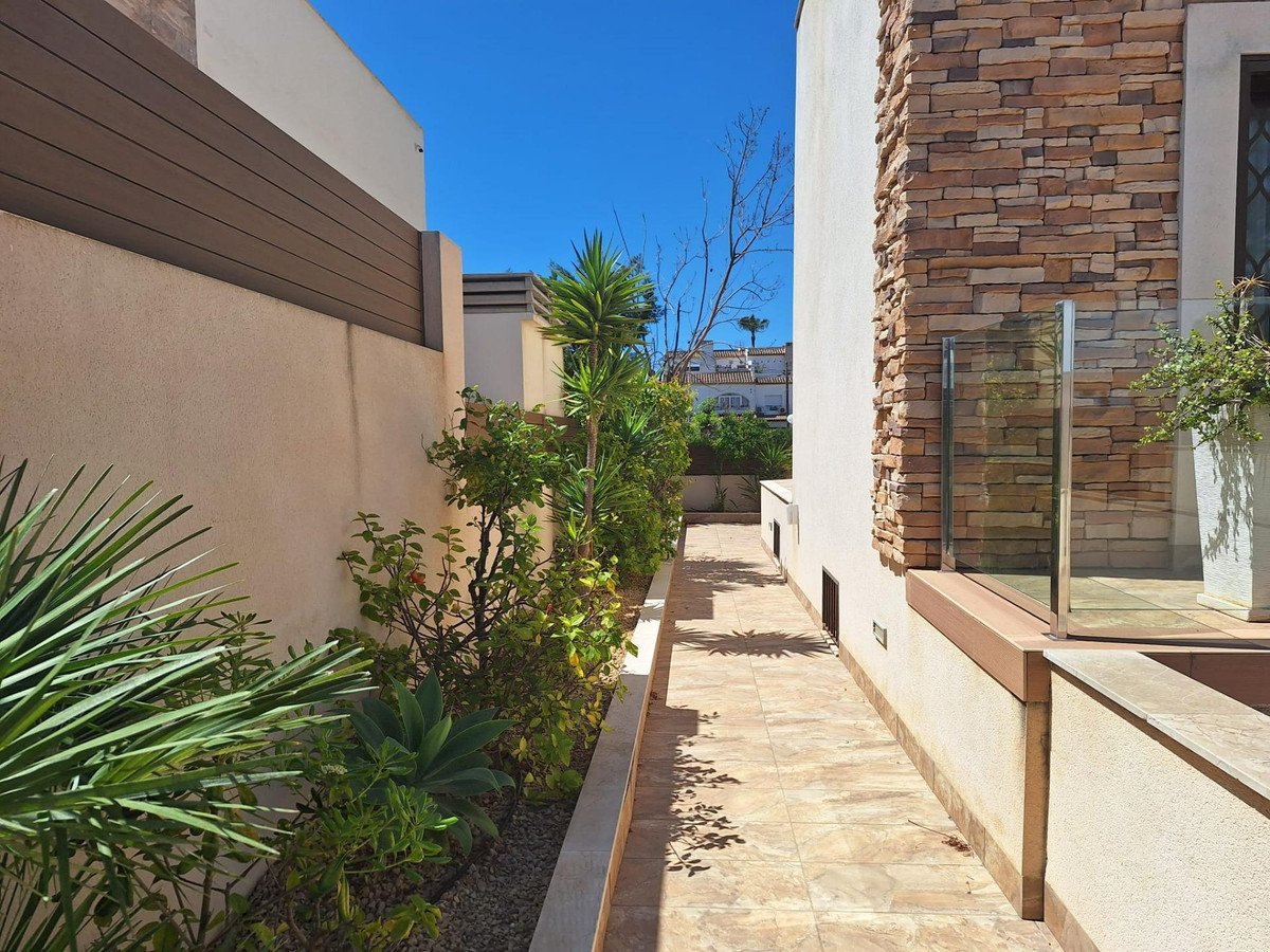 Huis te koop in Torrevieja | 2 slaapkamers H5361586