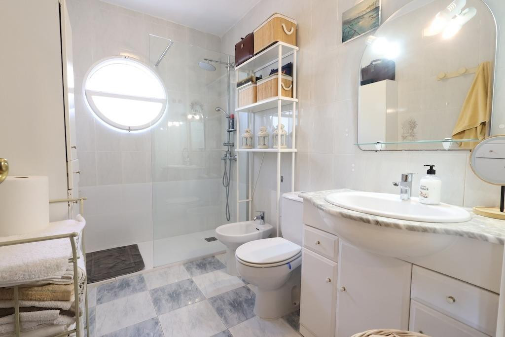 Huis te koop in Torrevieja | 3 slaapkamers H5362258