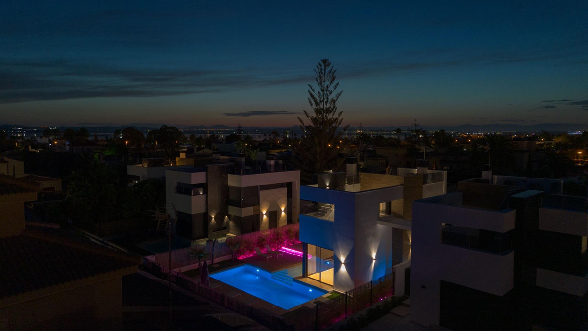 Property main view 20