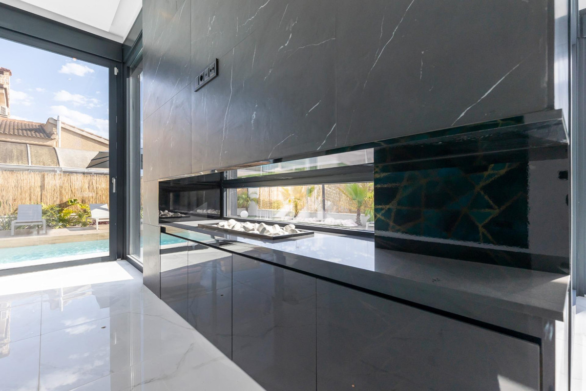 Property main view 32