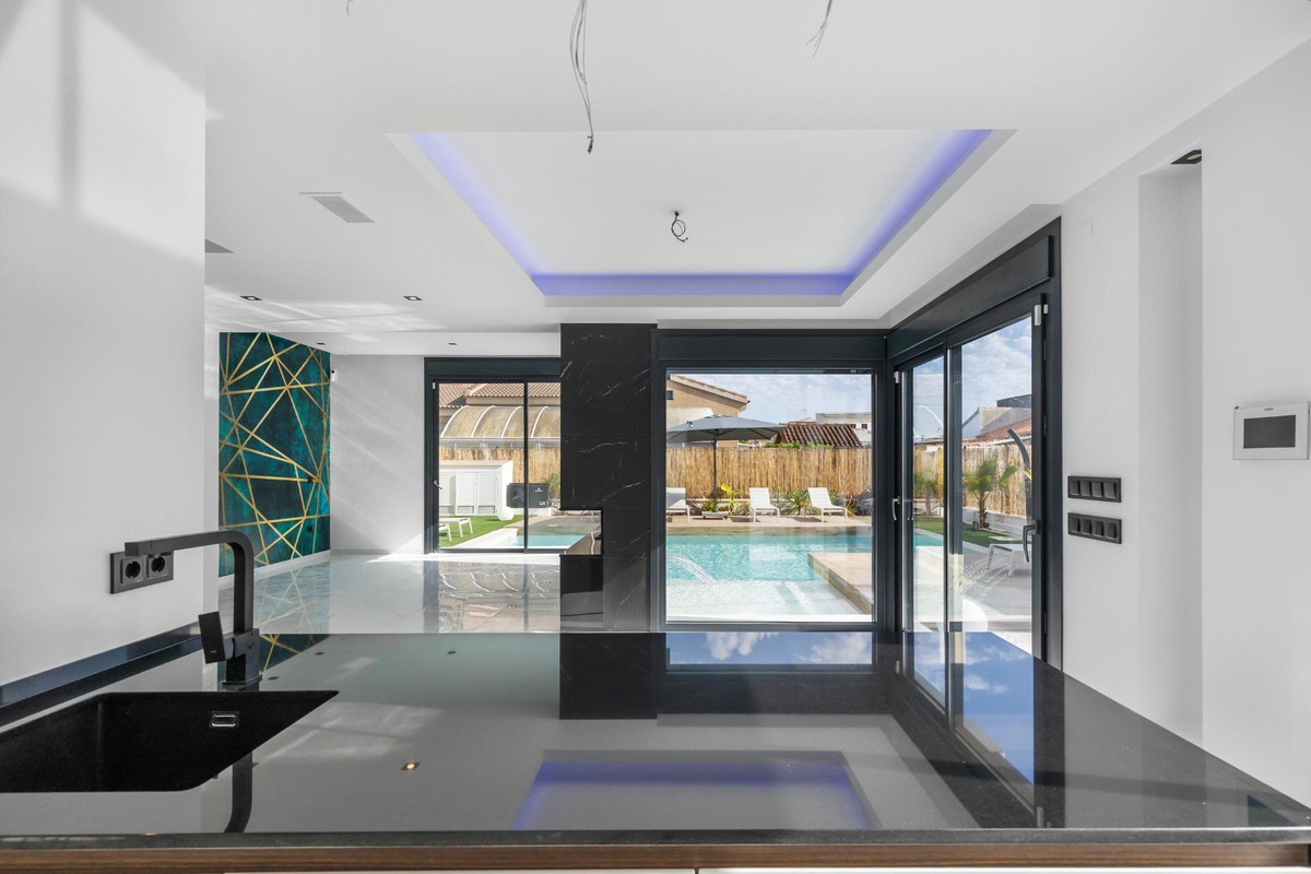 Property main view 42